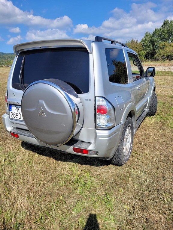 Mitsubishi Pajero 3.2 DI-D GLS koža