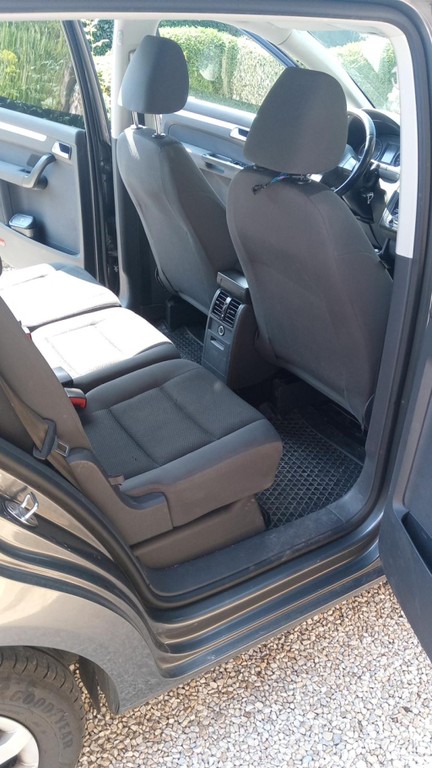 Volkswagen Touran 1.6 TDI BlueMotion Technology Comfortline