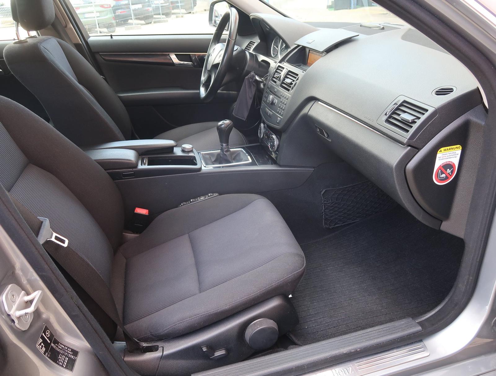 Mercedes C C 200 CDI, Elegance, po STK