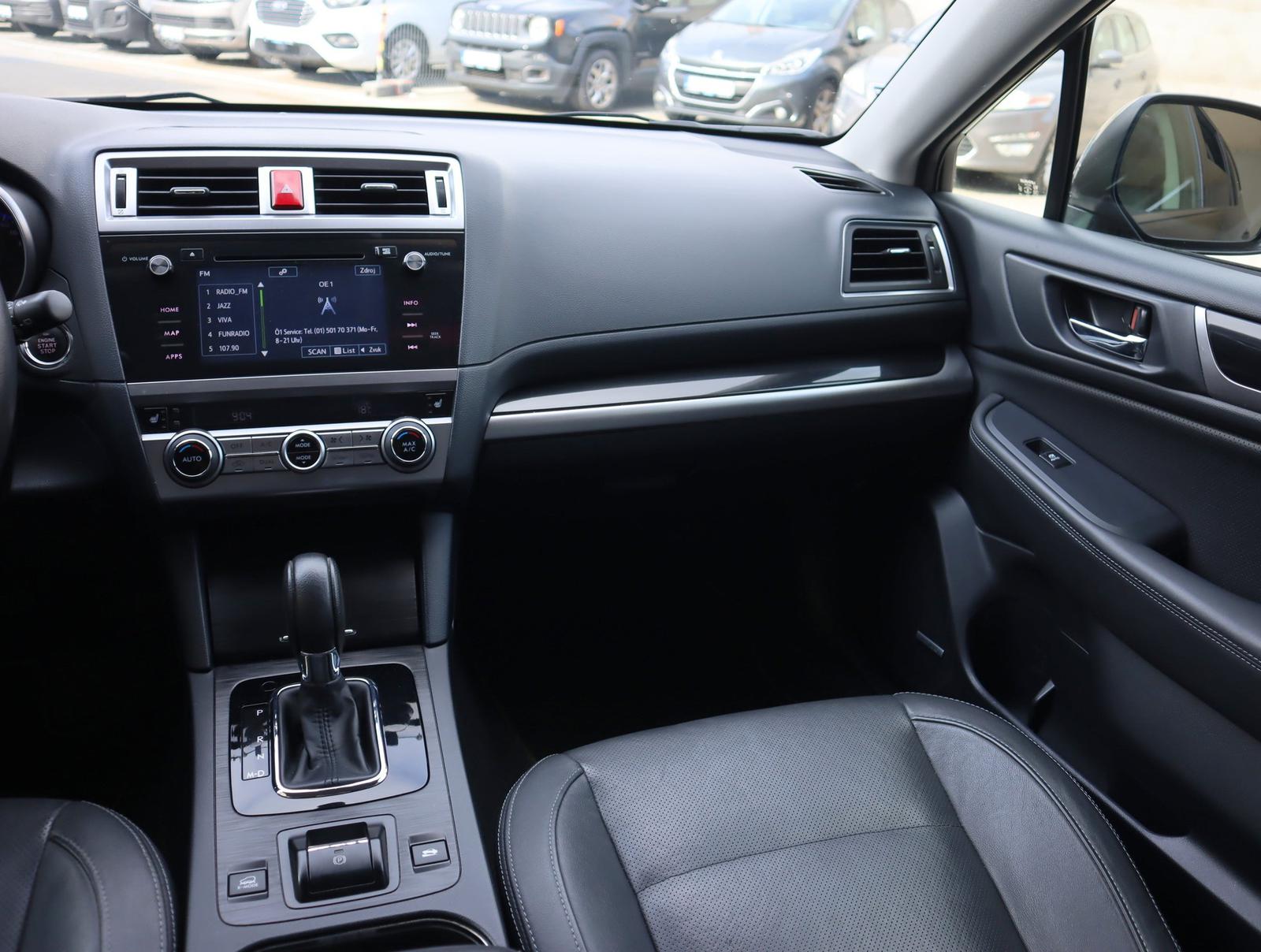 Subaru Outback 2.0 D, 4X4, Automat, Serv.kniha