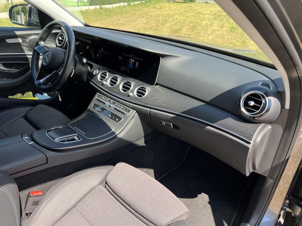 Mercedes E trieda 220 d A/T