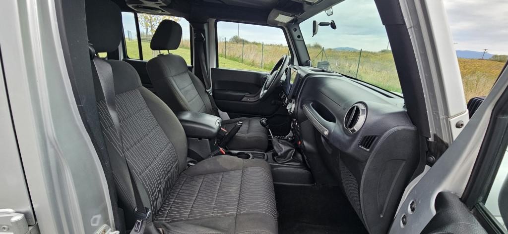 Jeep Wrangler Unlimited 3.6L V6 209kw Manuál