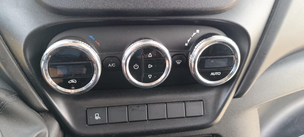 Iveco Daily Dodávka 114.6kw Automat