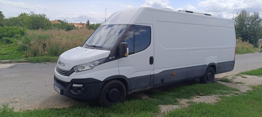 Iveco Daily Dodávka 114.6kw Automat