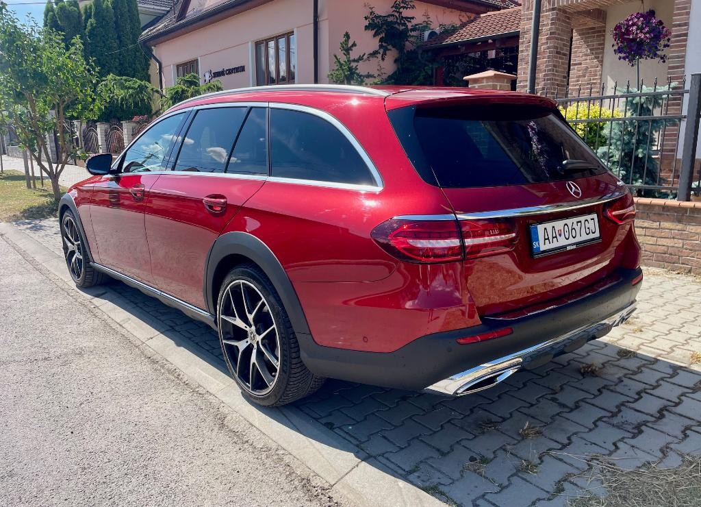Mercedes E trieda All-Terrain Combi 243kw Automat