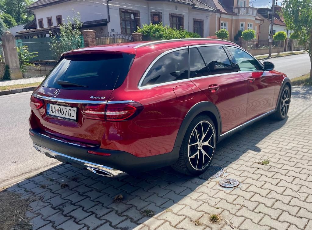 Mercedes E trieda All-Terrain Combi 243kw Automat
