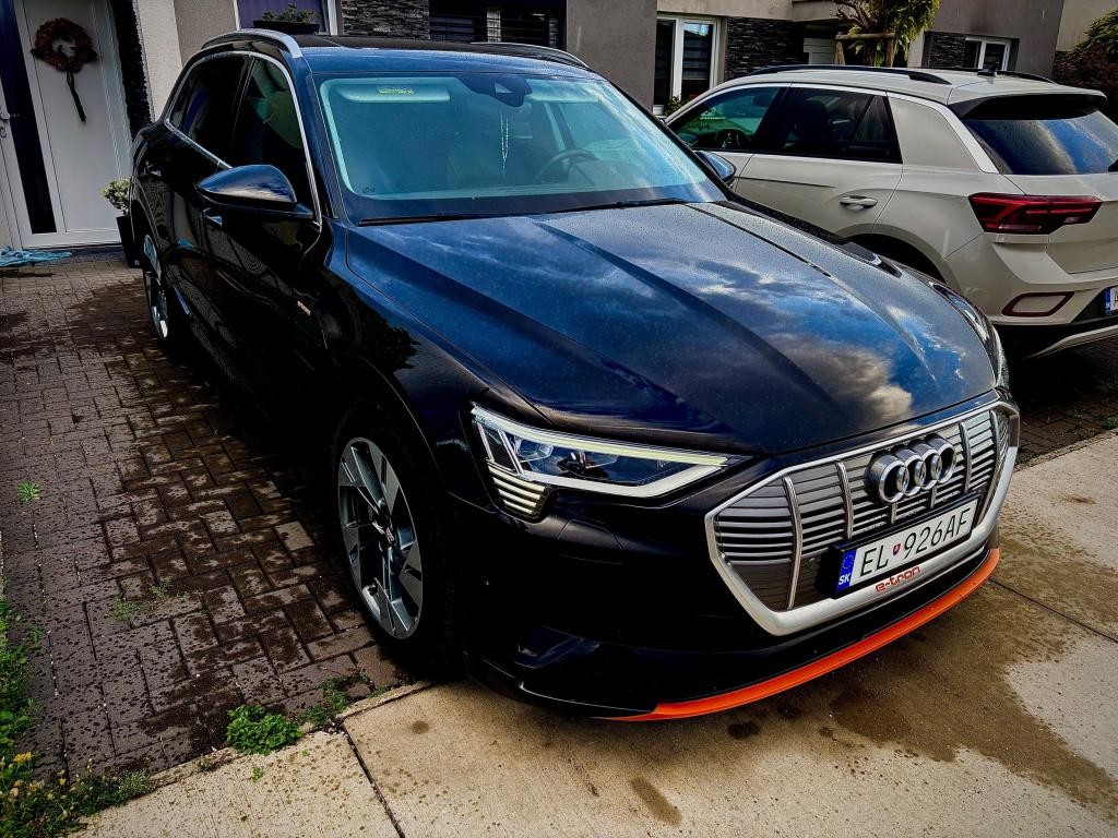 Audi e-tron 50 quattro LAUNCH