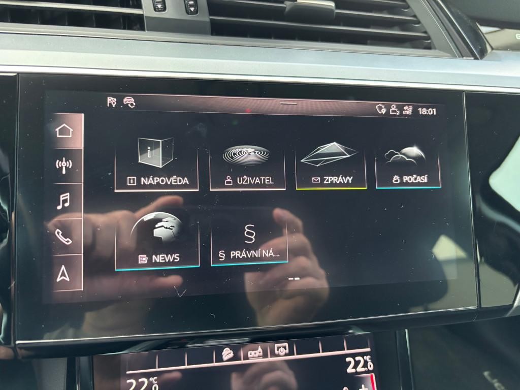 Audi e-tron 50 quattro LAUNCH