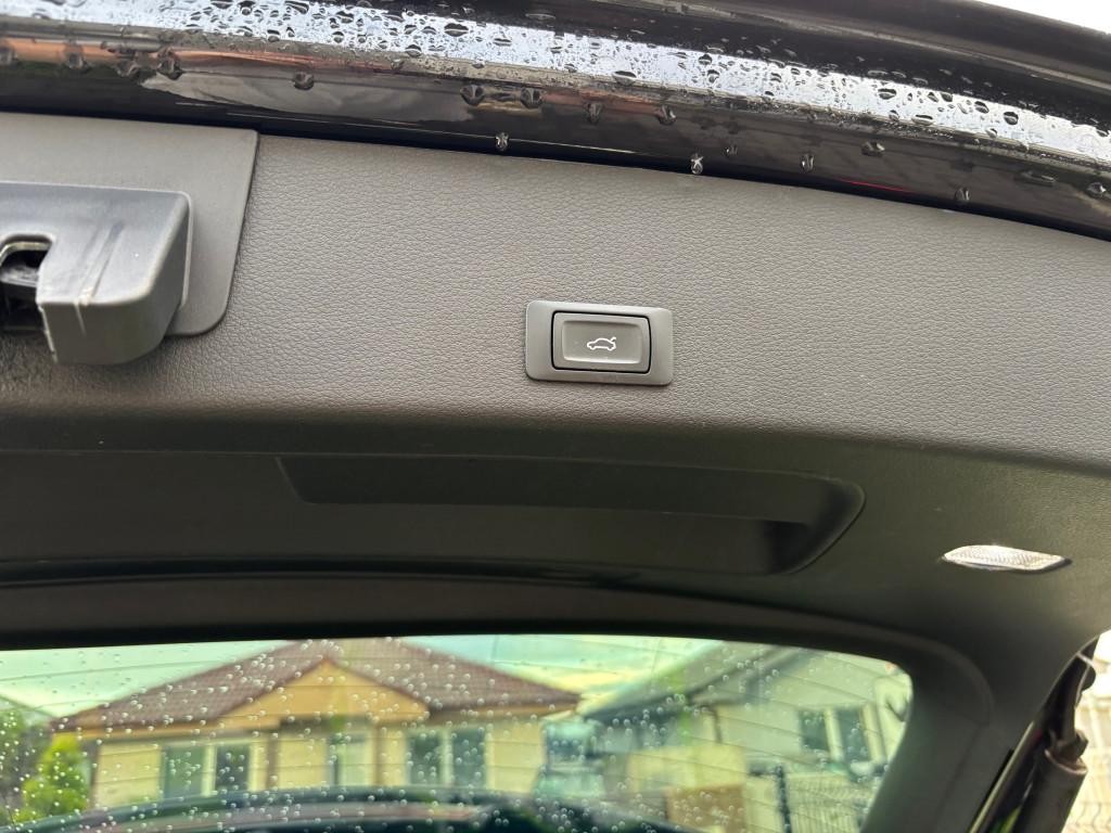 Audi e-tron 50 quattro LAUNCH