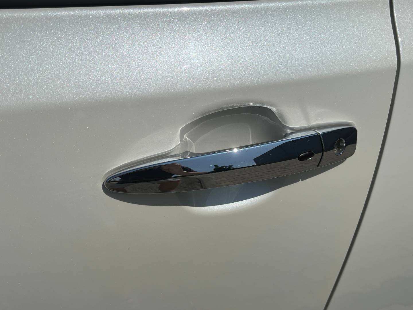Nissan Leaf N-Connecta 40KWH V ZÁRUKE 360 STUPŇOVÁ KAMERA