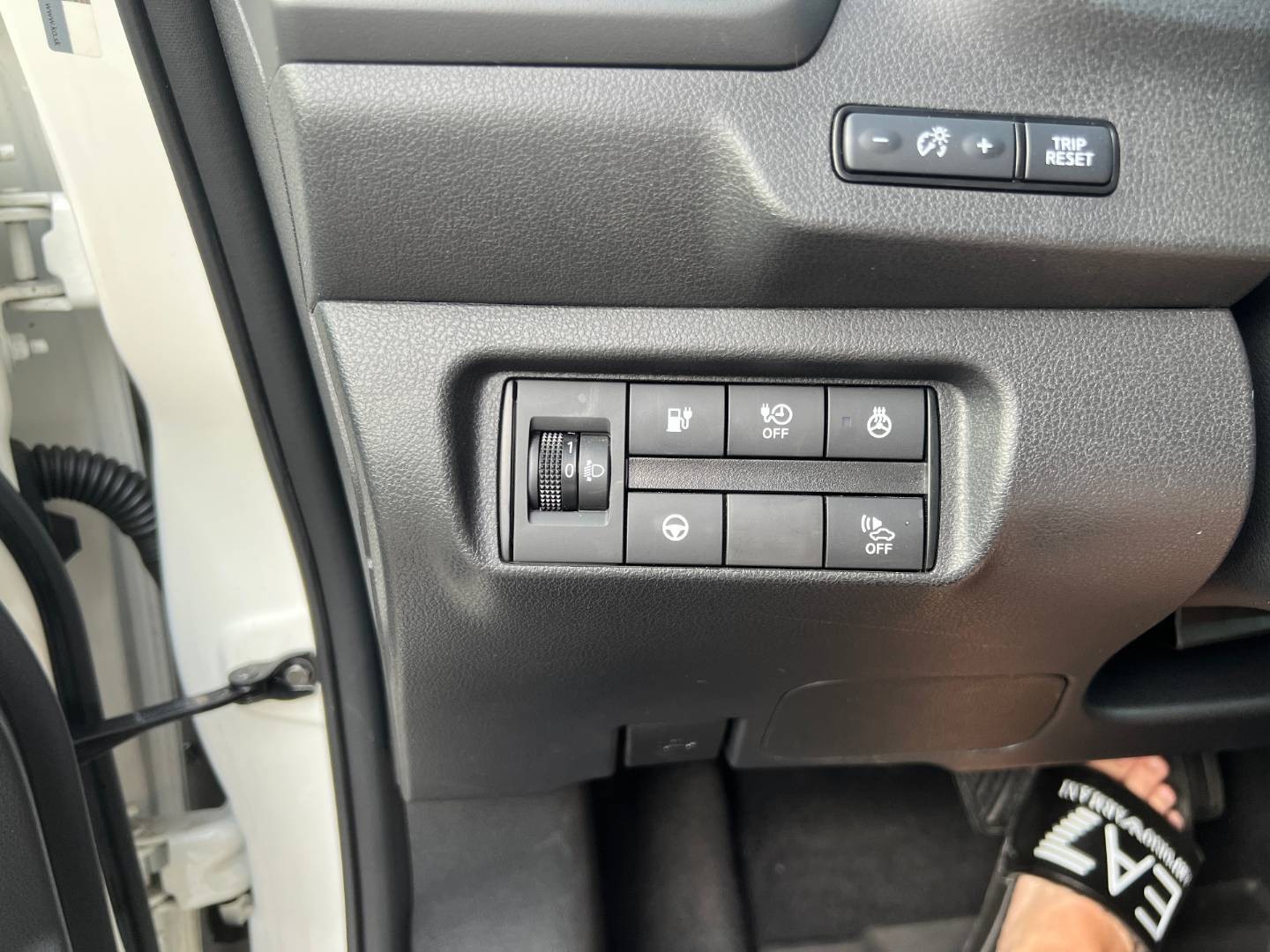 Nissan Leaf N-Connecta 40KWH V ZÁRUKE 360 STUPŇOVÁ KAMERA