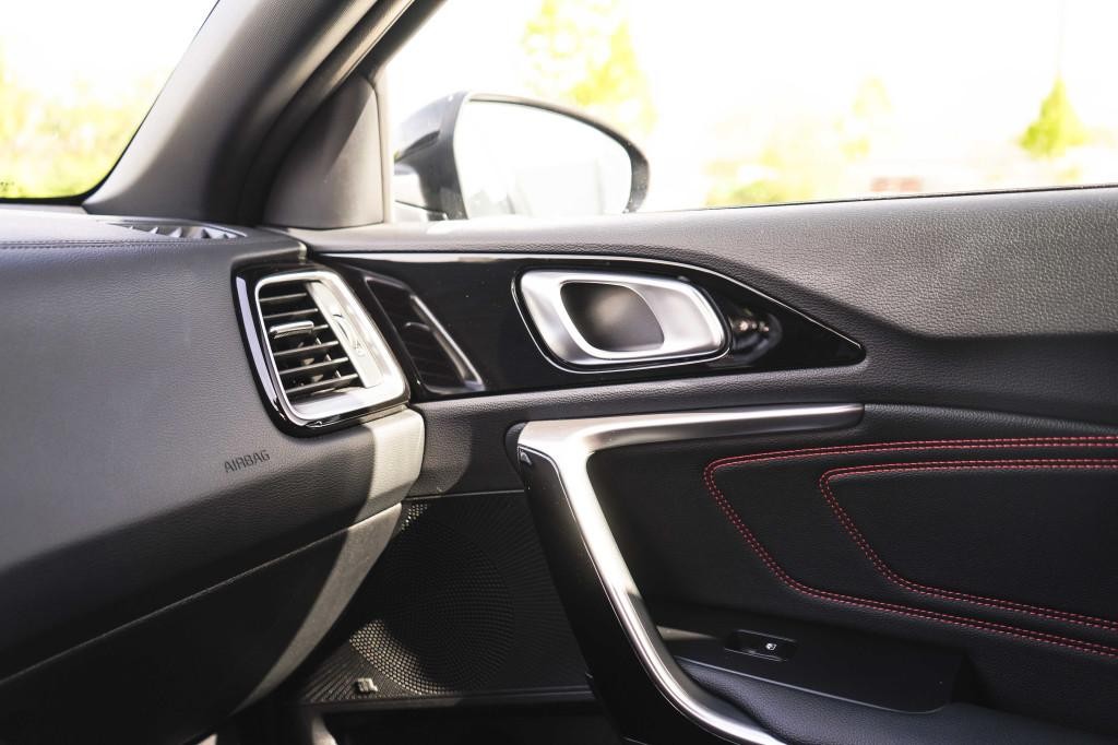 KIA Ceed 1.6 T-GDi GT A/T