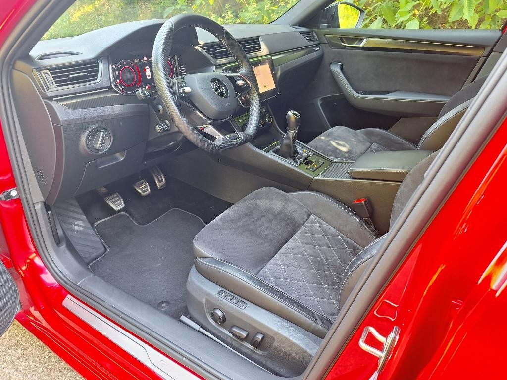 Škoda Superb Combi 2.0 TDI SCR Sportline