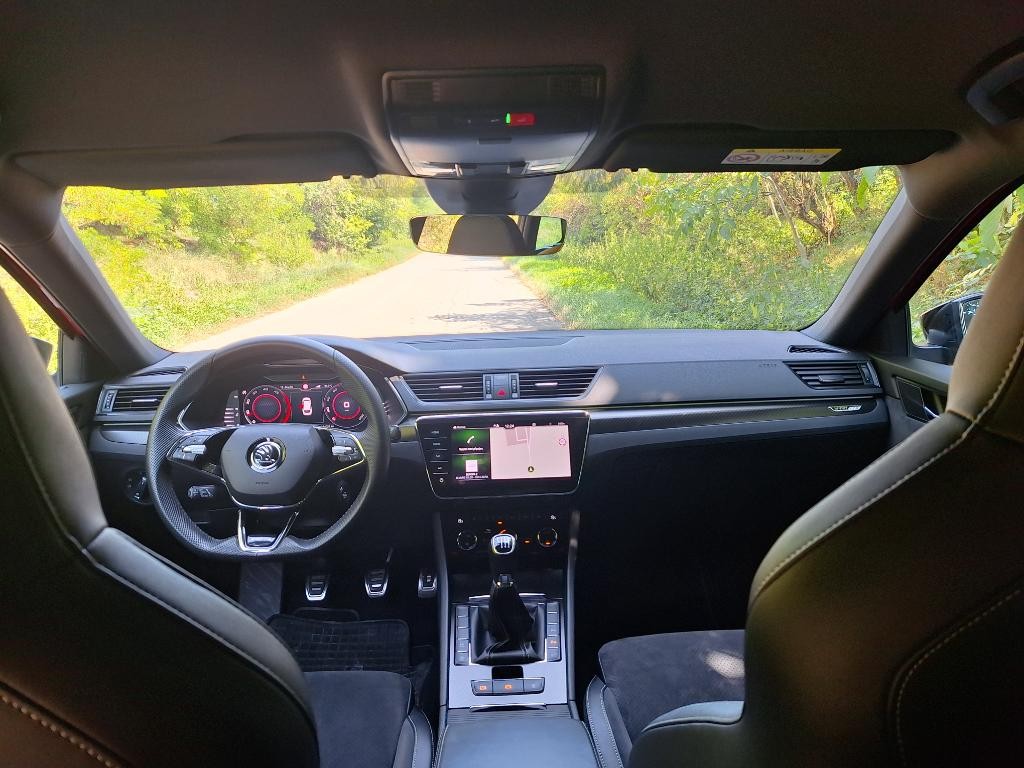 Škoda Superb Combi 2.0 TDI SCR Sportline