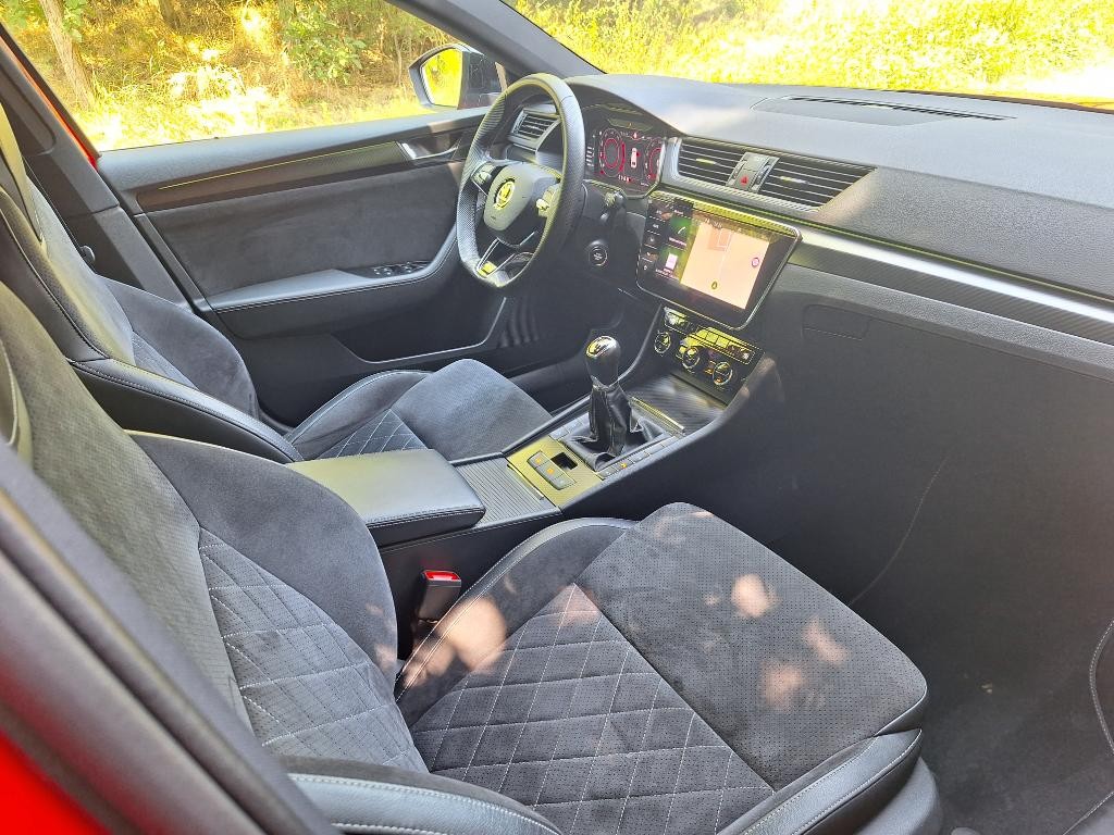 Škoda Superb Combi 2.0 TDI SCR Sportline