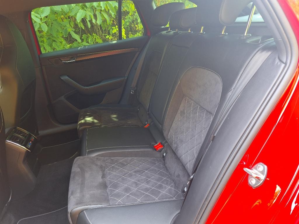 Škoda Superb Combi 2.0 TDI SCR Sportline