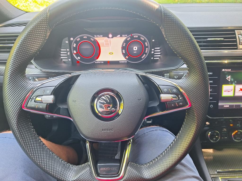 Škoda Superb Combi 2.0 TDI SCR Sportline