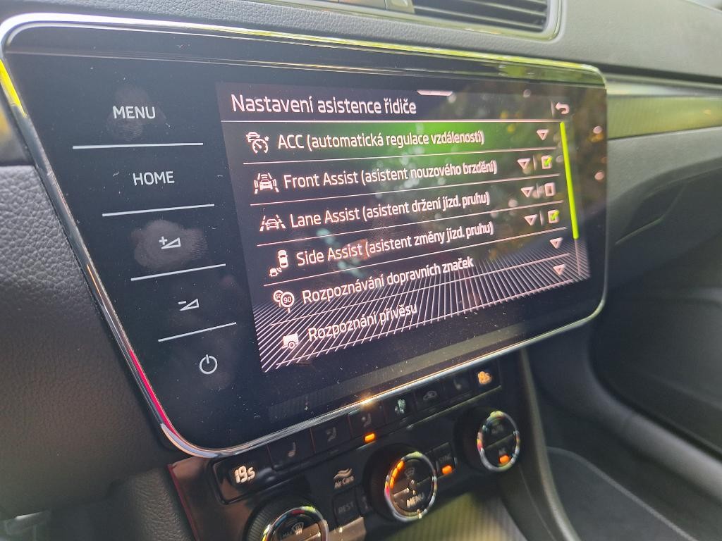 Škoda Superb Combi 2.0 TDI SCR Sportline