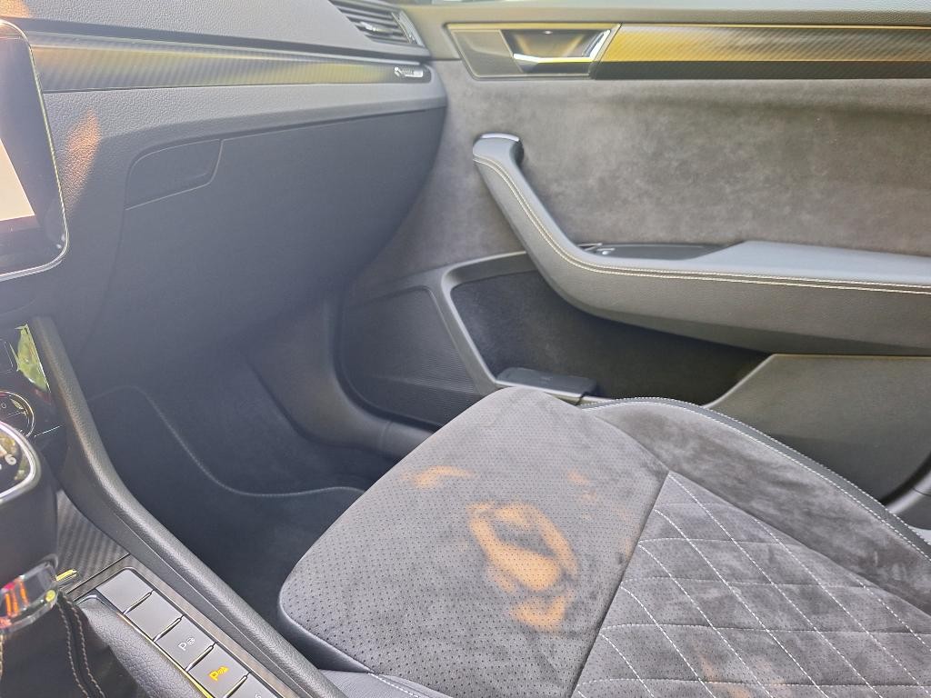 Škoda Superb Combi 2.0 TDI SCR Sportline