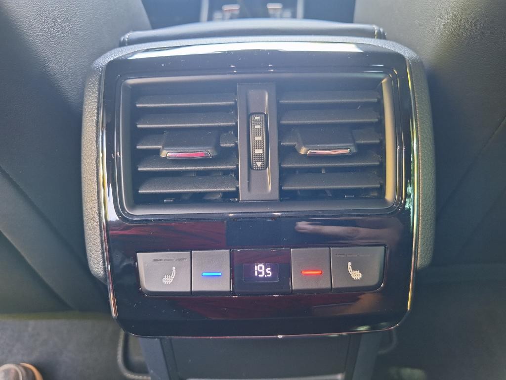 Škoda Superb Combi 2.0 TDI SCR Sportline