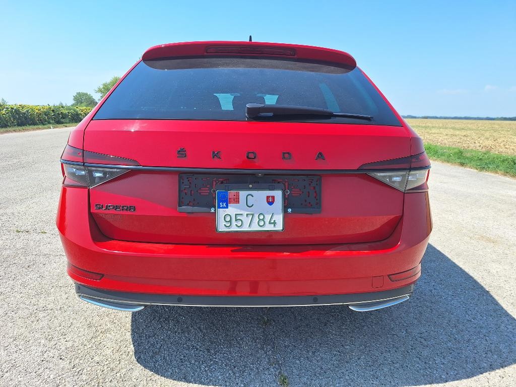 Škoda Superb Combi 2.0 TDI SCR Sportline
