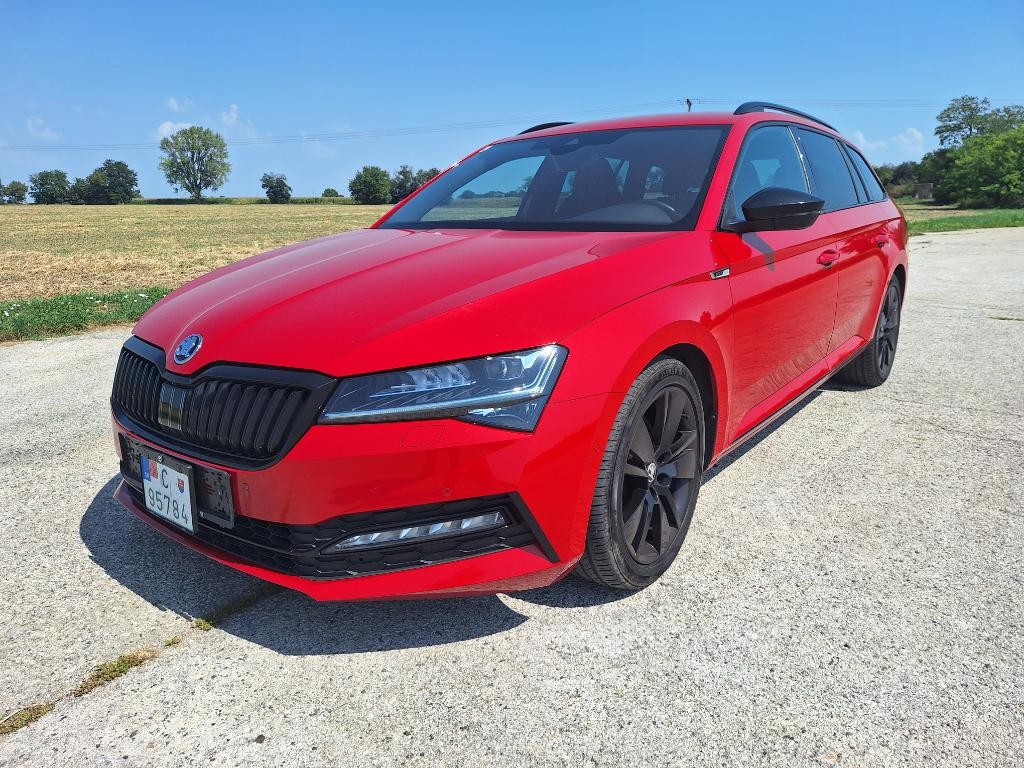 Škoda Superb Combi 2.0 TDI SCR Sportline