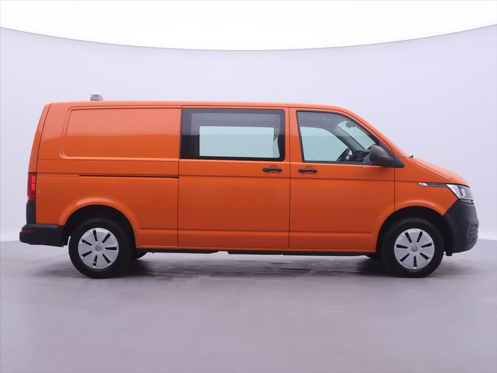 Volkswagen T6 Transporter 2.0 TDi DSG L2