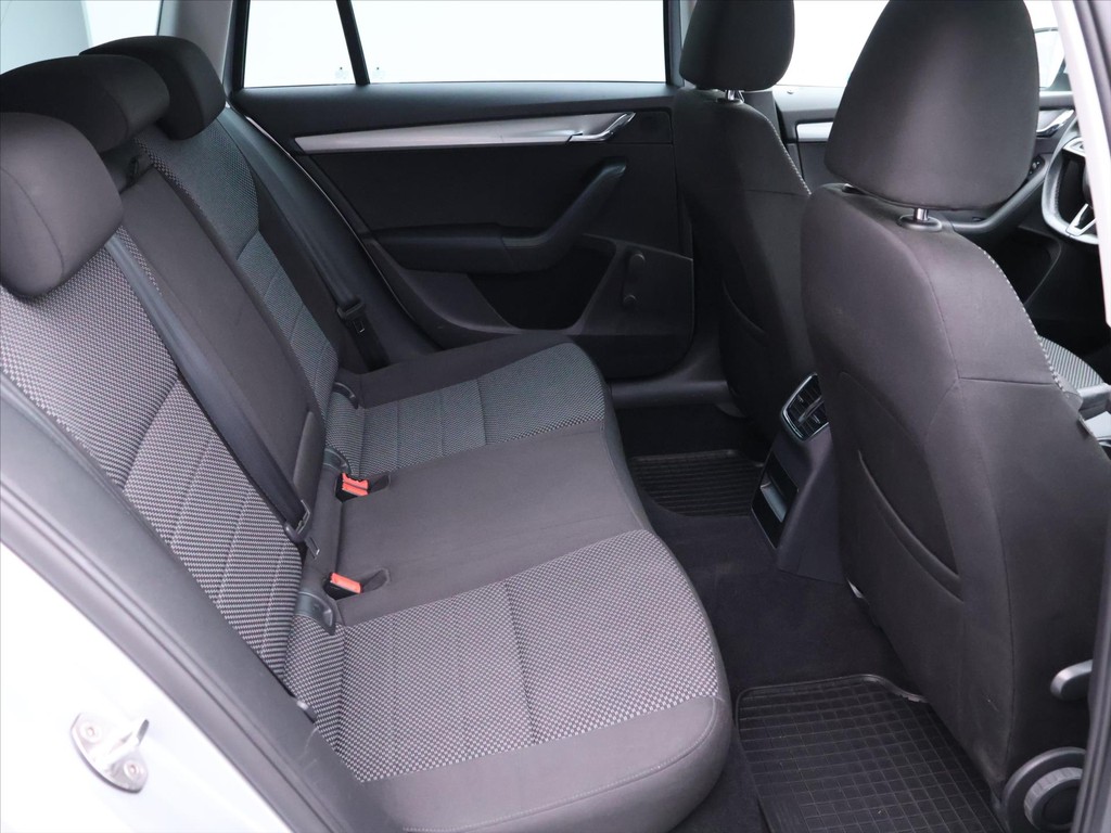 Škoda Octavia Combi 1.6 TDi Ambition