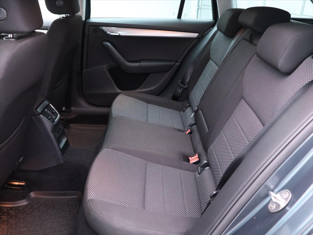 Škoda Octavia Combi 1.6 TDi DSG