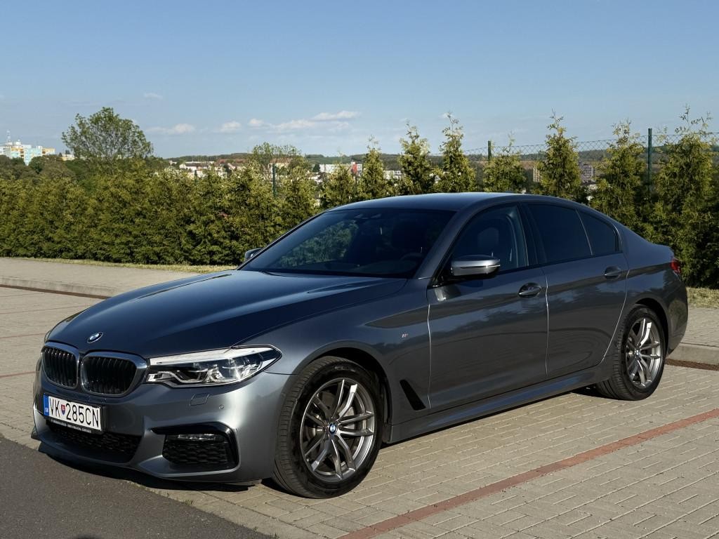 BMW rad 5 520d xDrive A/T