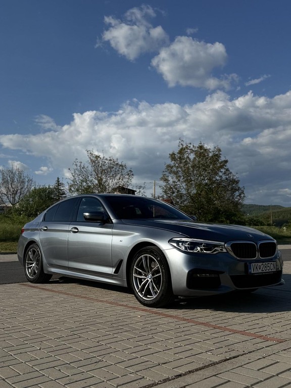 BMW rad 5 520d xDrive A/T