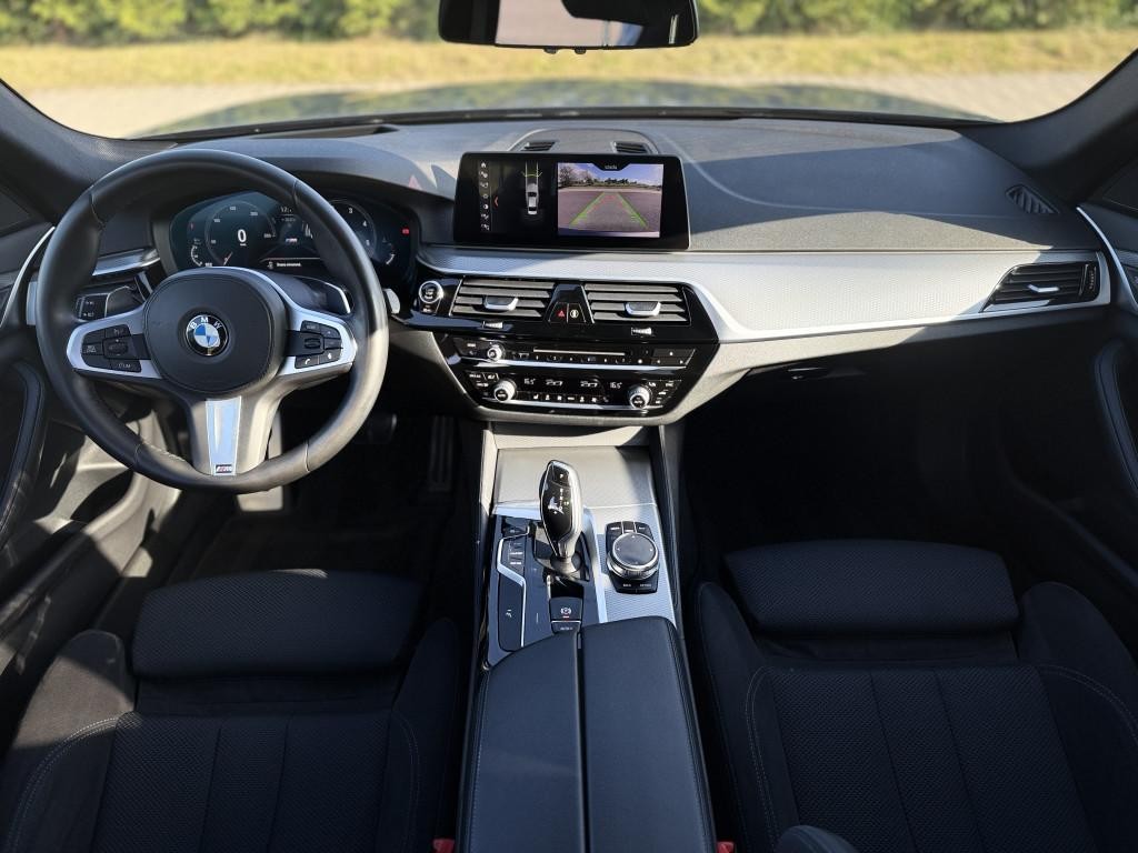 BMW rad 5 520d xDrive A/T