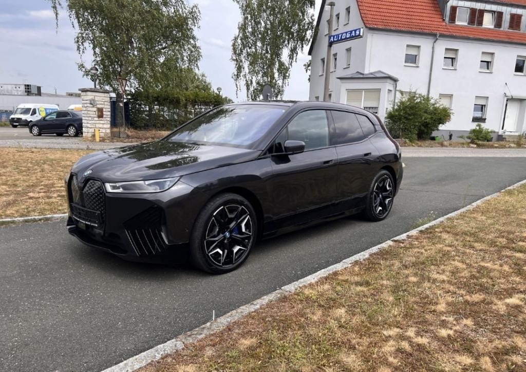 BMW iX 50 xDrive