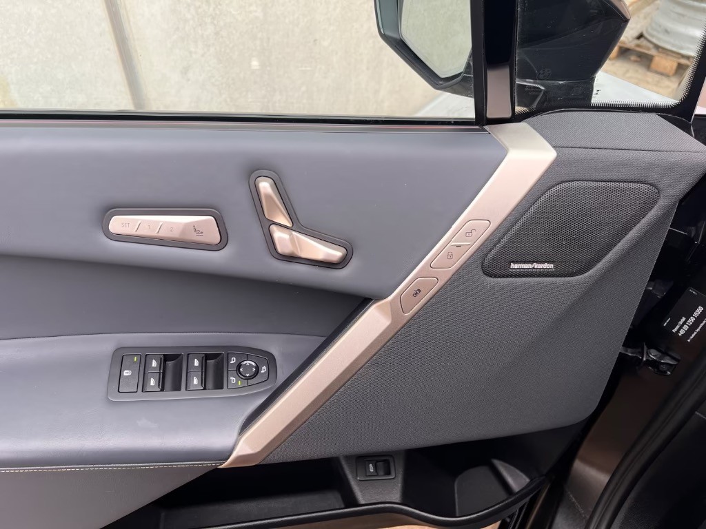 BMW iX 50 xDrive