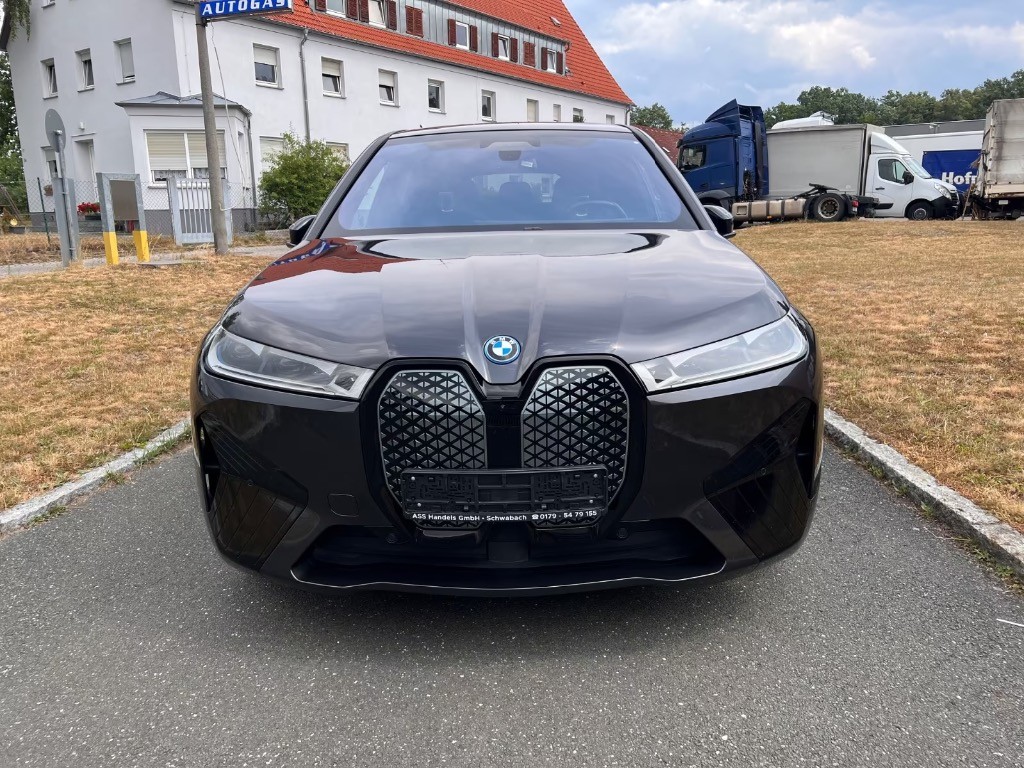BMW iX 50 xDrive