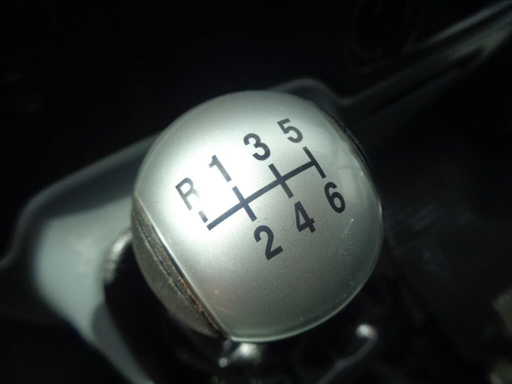 Ford Transit 2, 2 TDCI L2H2 BUS 9 MÍST KLIMA