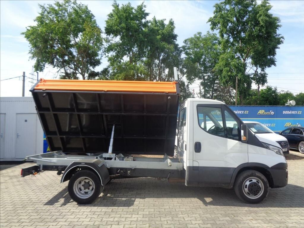 Iveco Daily 2, 3 HPT 35C160 3 STRANNÝ SKLÁPĚČ KLIMA