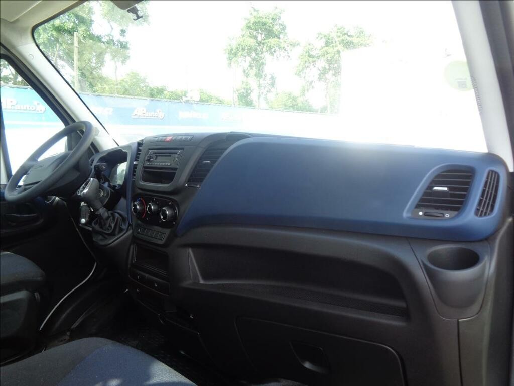 Iveco Daily 2, 3 HPT 35C160 3 STRANNÝ SKLÁPĚČ KLIMA