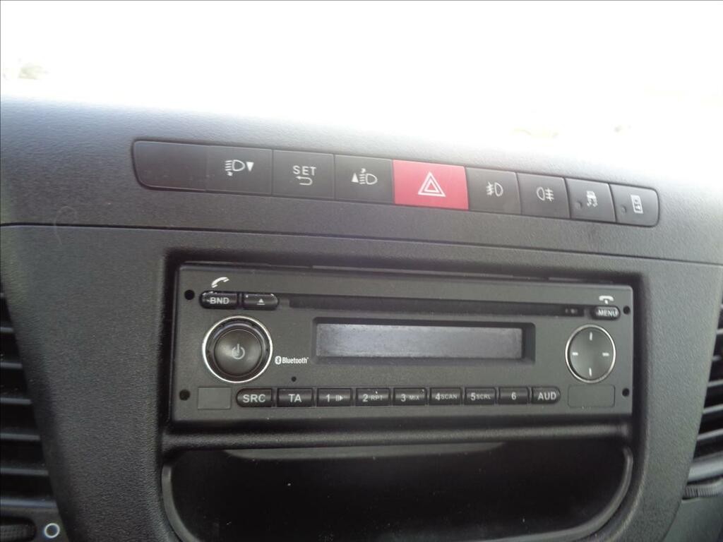 Iveco Daily 2, 3 HPT 35C160 3 STRANNÝ SKLÁPĚČ KLIMA