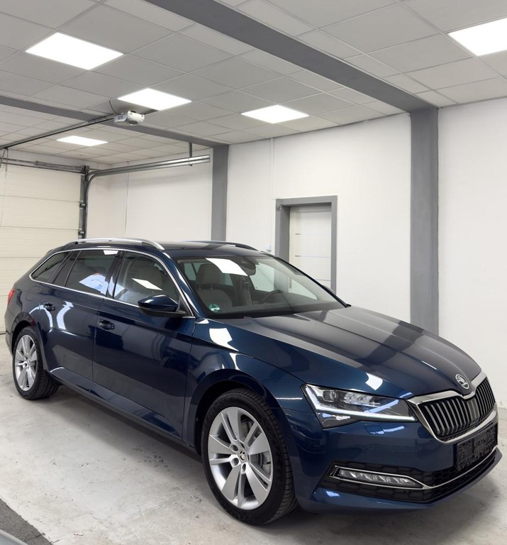 Škoda Superb Combi 2.0 TDI SCR 147kw Premium webasto
