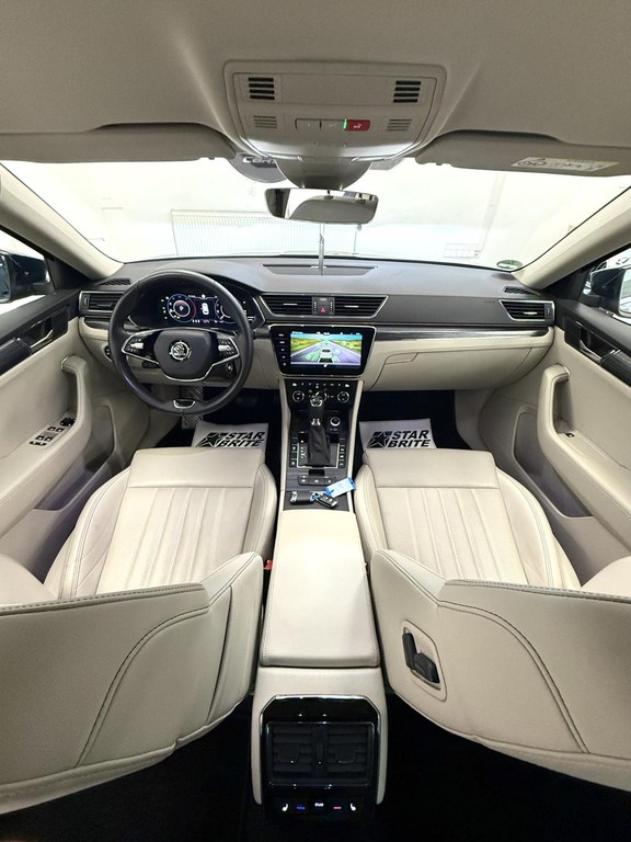 Škoda Superb Combi 2.0 TDI SCR 147kw Premium webasto