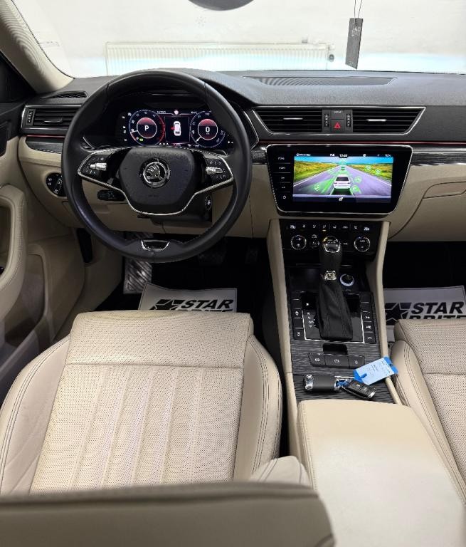 Škoda Superb Combi 2.0 TDI SCR 147kw Premium webasto