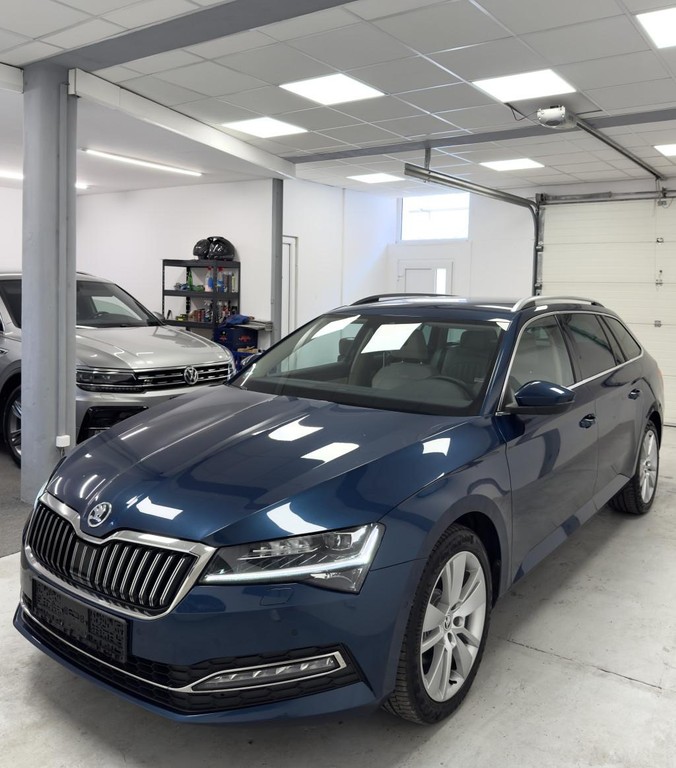 Škoda Superb Combi 2.0 TDI SCR 147kw Premium webasto