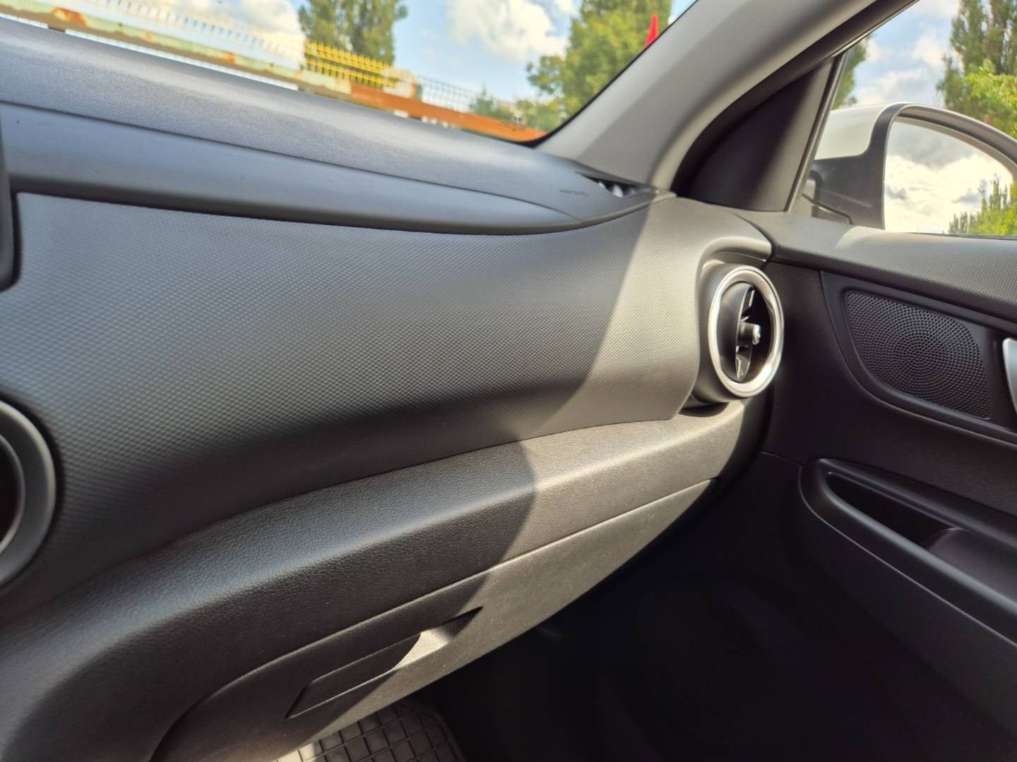 Hyundai Kona Electric 100