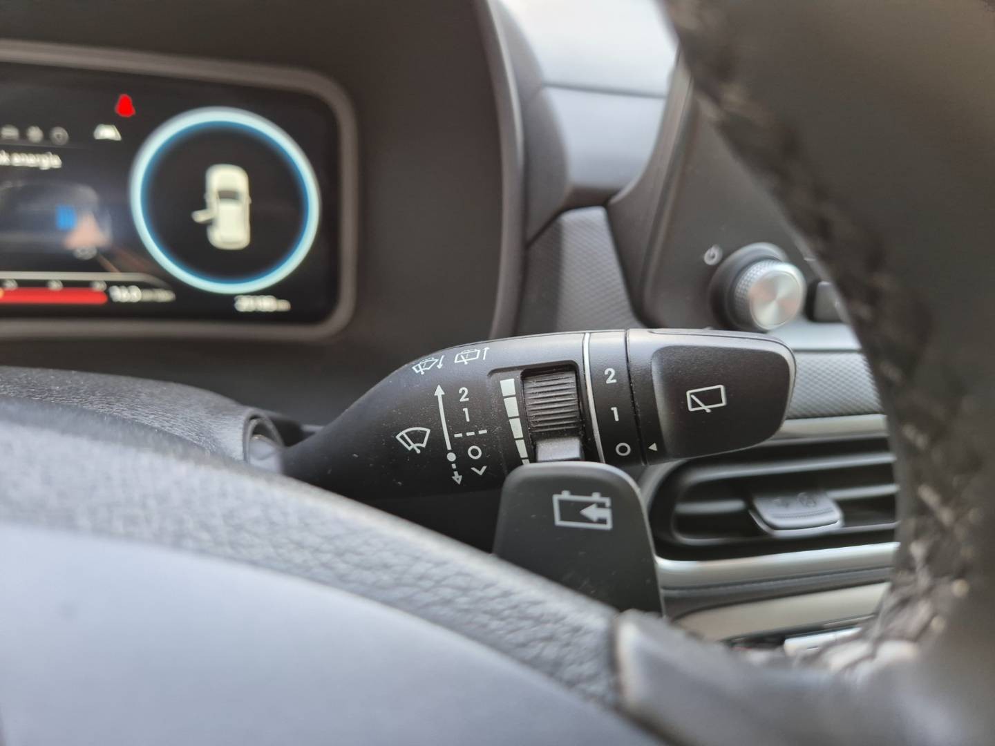 Hyundai Kona Electric 100