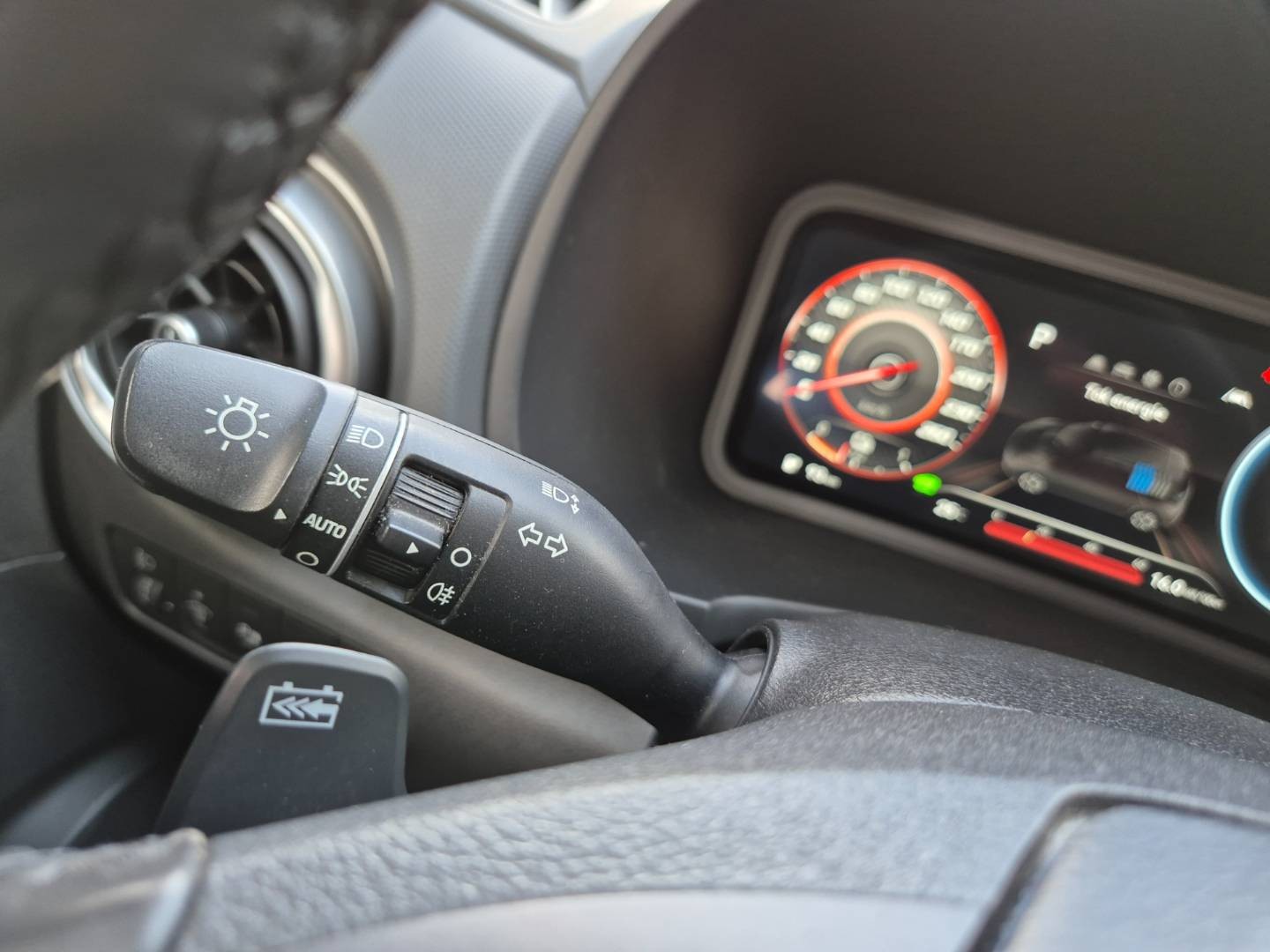 Hyundai Kona Electric 100