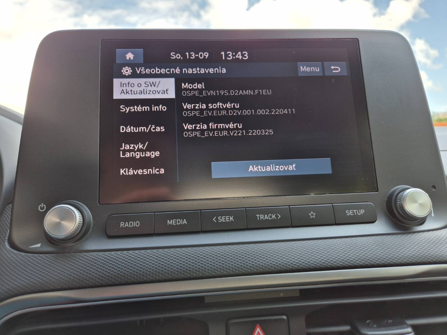 Hyundai Kona Electric 100