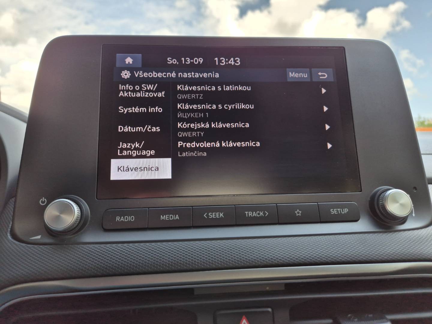 Hyundai Kona Electric 100