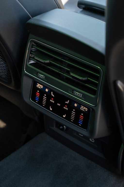 Audi RSQ8 SUV 471kw Automat