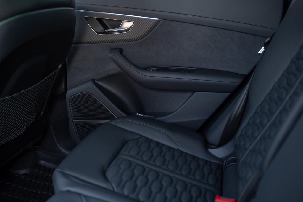 Audi RSQ8 SUV 471kw Automat